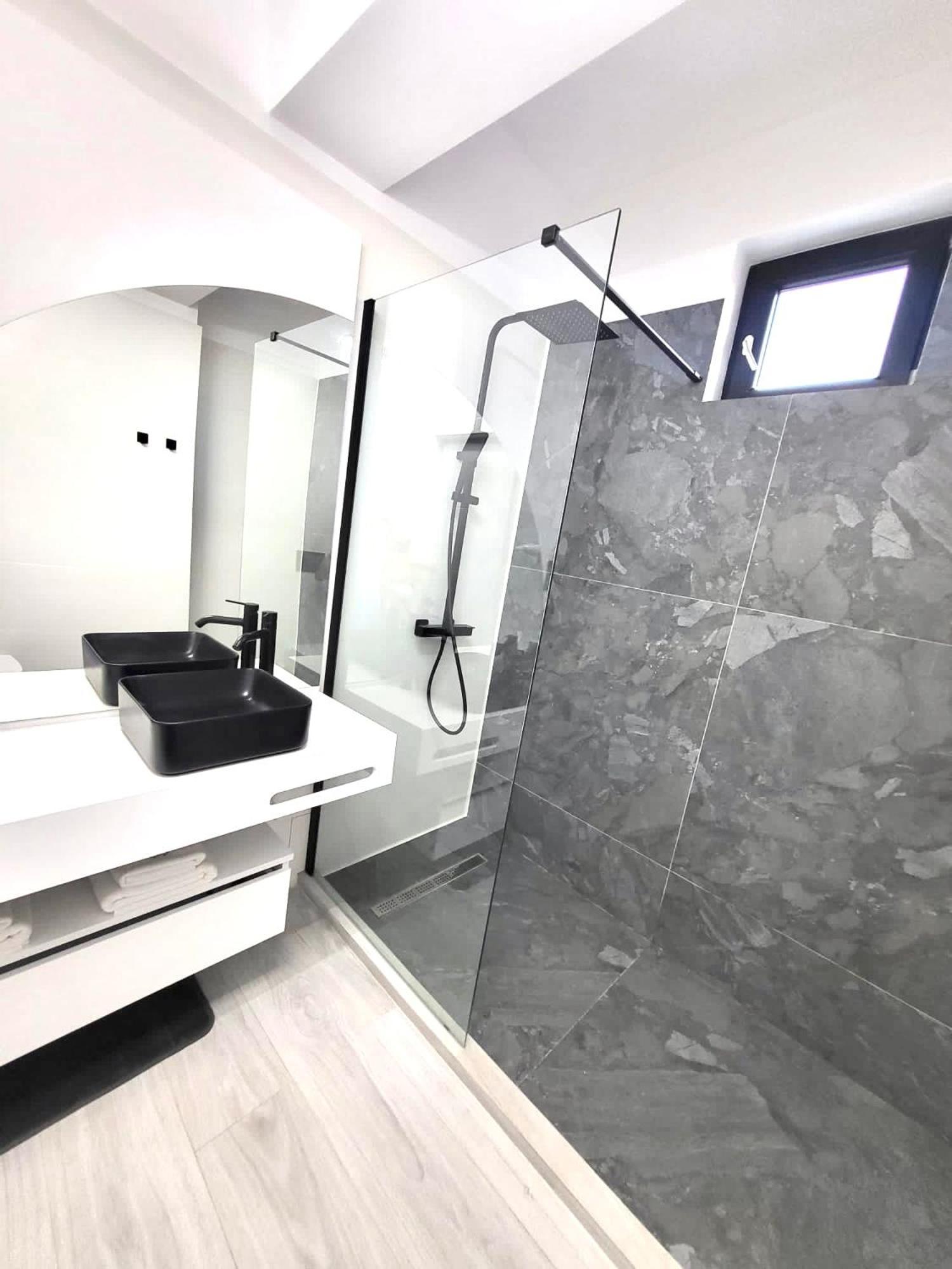 Mamaia Nord Vip Aparthotel ナボダリ エクステリア 写真
