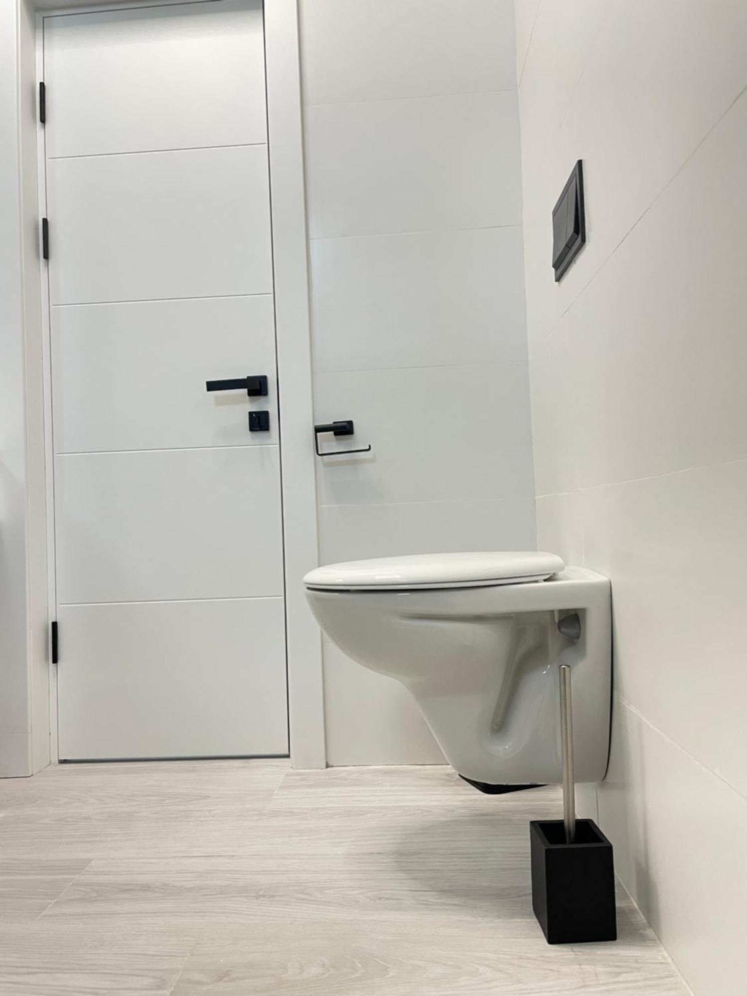 Mamaia Nord Vip Aparthotel ナボダリ エクステリア 写真